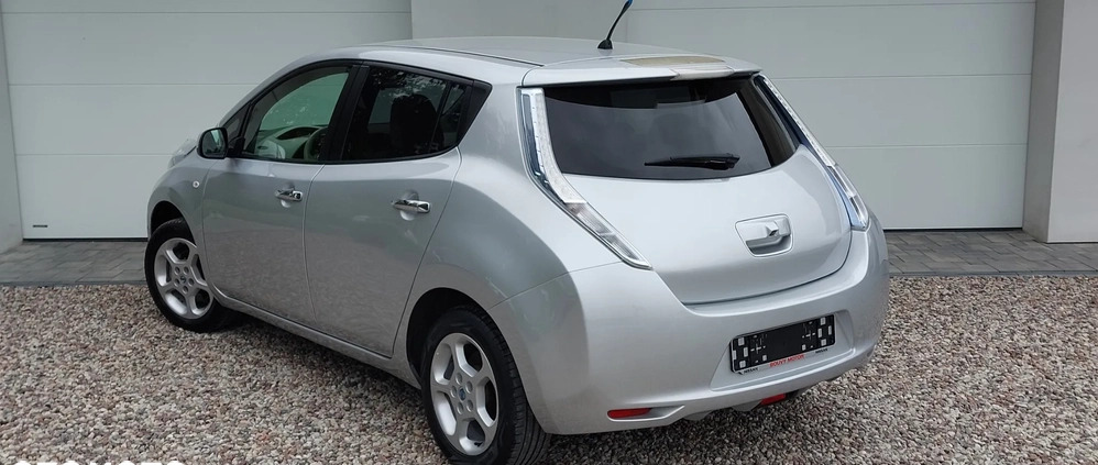 Nissan Leaf cena 25999 przebieg: 96042, rok produkcji 2013 z Zambrów małe 704